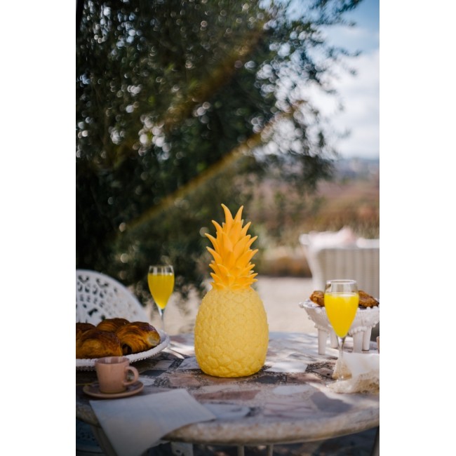 Lampa portabila cu telecomanda - Pina Colada Yellow - Goodnight Light