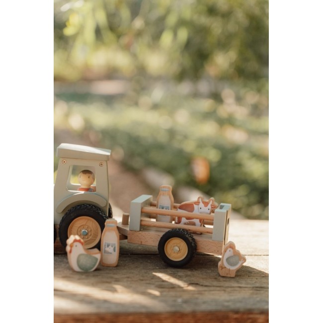 Tractor din lemn FSC cu remorca - Little farm - Little Dutch Tractor din lemn FSC cu remorca - Little farm - Little Dutch