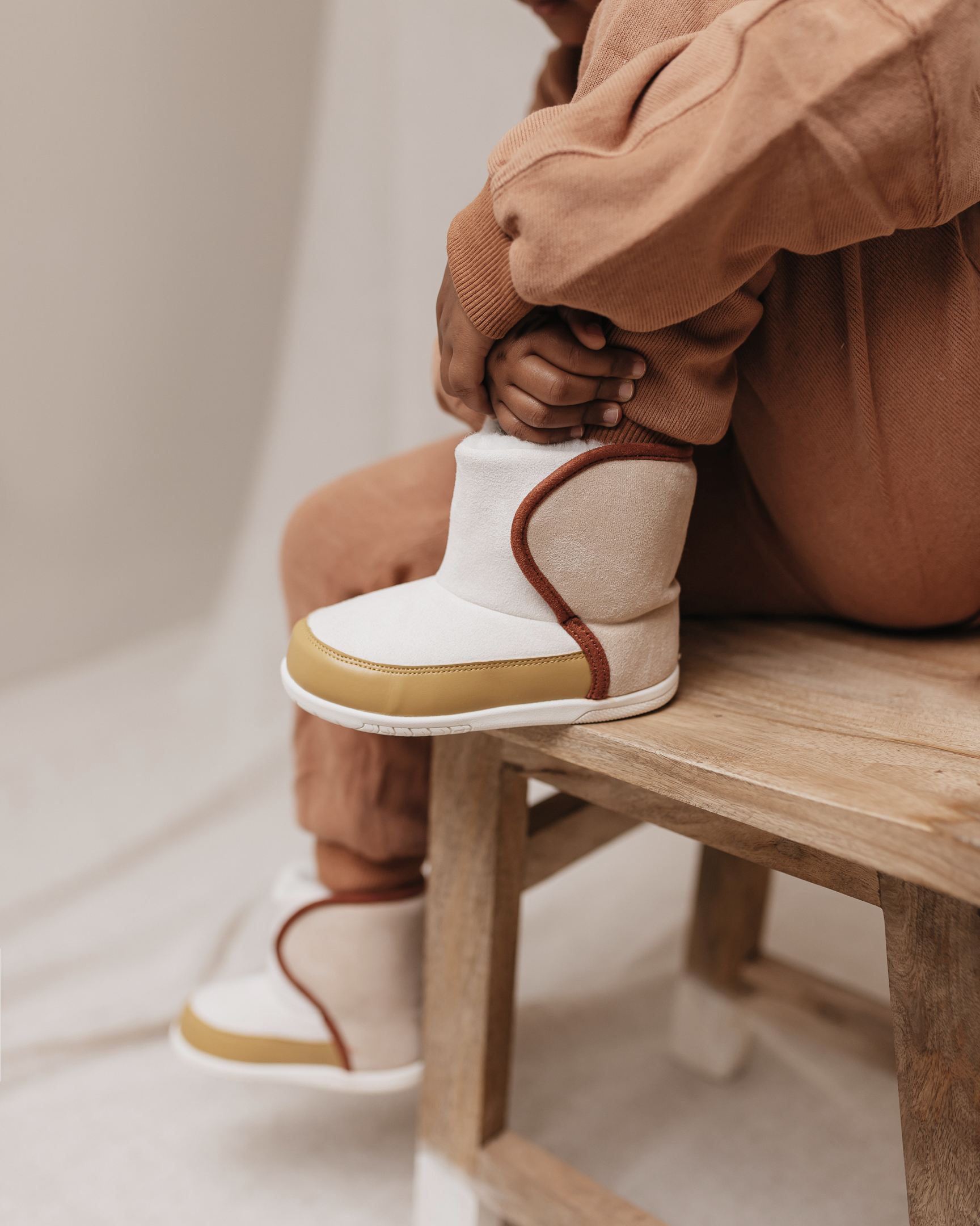 Cizme de iarna cu captuseala de lana - Honey Mustard - Mrs Ertha