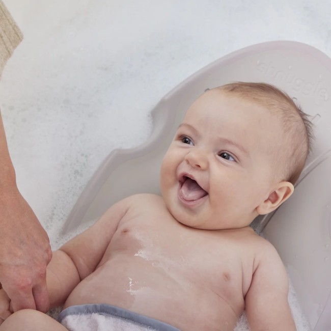 Suport de baie ergonomic pentru nou nascuti 0 - 6 luni - Pebble - Shnuggle Suport de baie ergonomic pentru nou nascuti 0 - 6 luni - Pebble - Shnuggle
