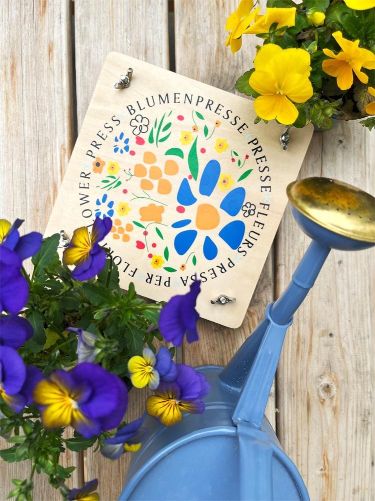Presa din lemn pentru flori - Small Foot