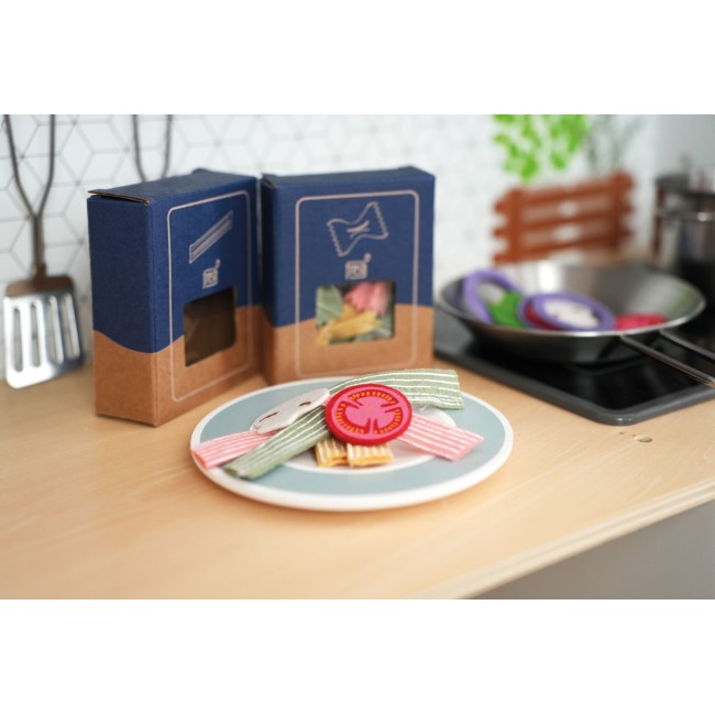 Jucarie din lemn - Set pentru preparat pasta - Small Foot Jucarie din lemn - Set pentru preparat pasta - Small Foot