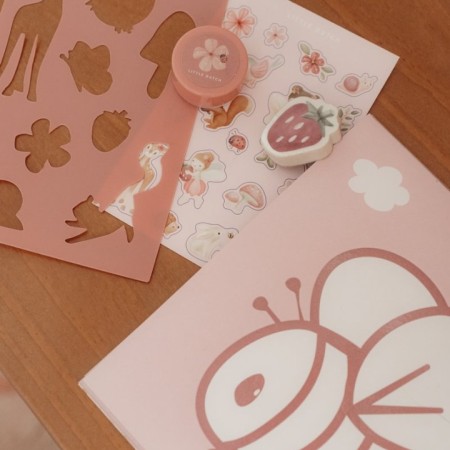 Carte de colorat - Fairy Garden - Little Dutch