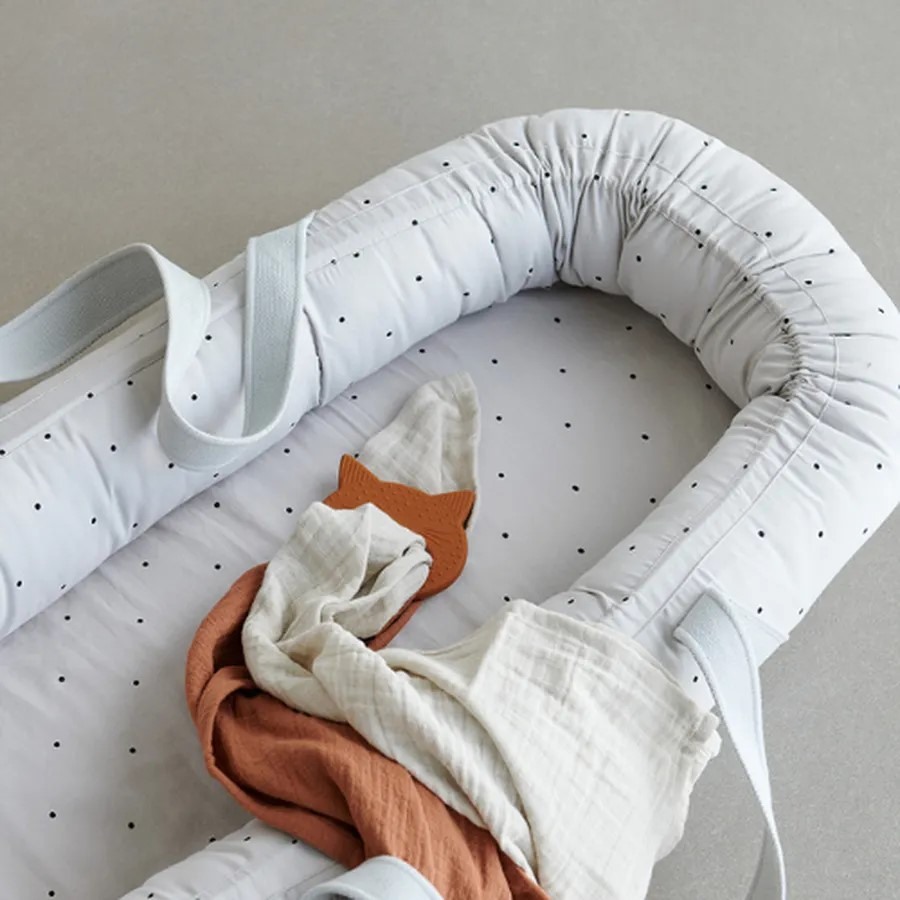 Baby Nest/Babylift din bumbac organic - Dot Dumbo Grey - Liewood