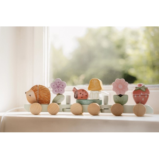 Trenulet pentru stivuire din lemn FSC - Arici - Fairy Garden - Little Dutch Trenulet pentru stivuire din lemn FSC - Arici - Fairy Garden - Little Dutch