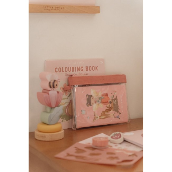 Trusa cu accesorii pentru activitati creative - Fairy Garden - Little Dutch Trusa cu accesorii pentru activitati creative - Fairy Garden - Little Dutch