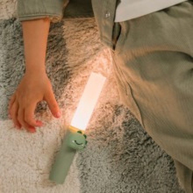 Lanterna pentru copii cu suport magnetic - Dino - The Zoofamily