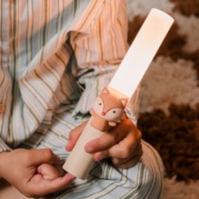 Lanterna pentru copii cu suport magnetic - Fox - The Zoofamily