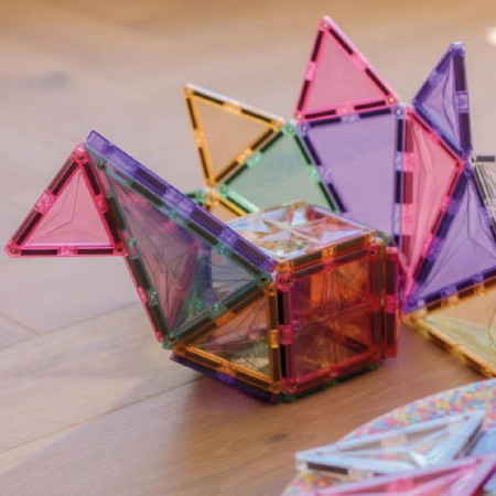 Set de constructie magnetic - Geo Pack Pastel - 45 piese - Cleverclixx Set de constructie magnetic - Geo Pack Pastel - 45 piese - Cleverclixx