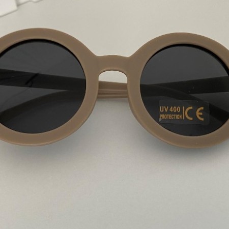 Ochelari de soare pentru copii cu protectie UV 400 - Happy By Lies Ochelari de soare pentru copii cu protectie UV 400 - Happy By Lies