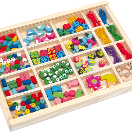 Set de creat bijuterii - din lemn - diverse forme si culori - Small Foot Set de creat bijuterii - din lemn - diverse forme si culori - Small Foot