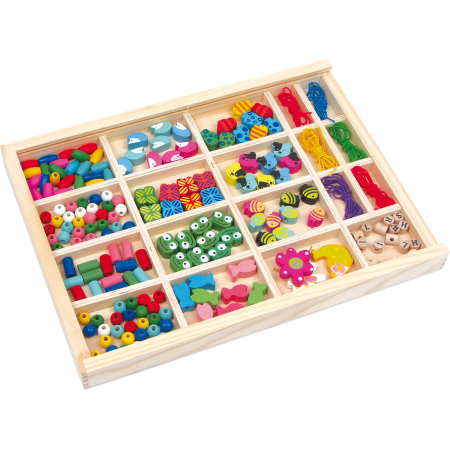 Set de creat bijuterii - din lemn - diverse forme si culori - Small Foot Set de creat bijuterii - din lemn - diverse forme si culori - Small Foot