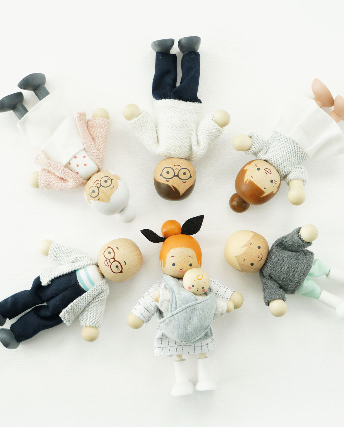 Papusi din lemn - Dolly Family - Le Toy Van