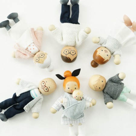 Papusi din lemn - Dolly Family - Le Toy Van Papusi din lemn - Dolly Family - Le Toy Van